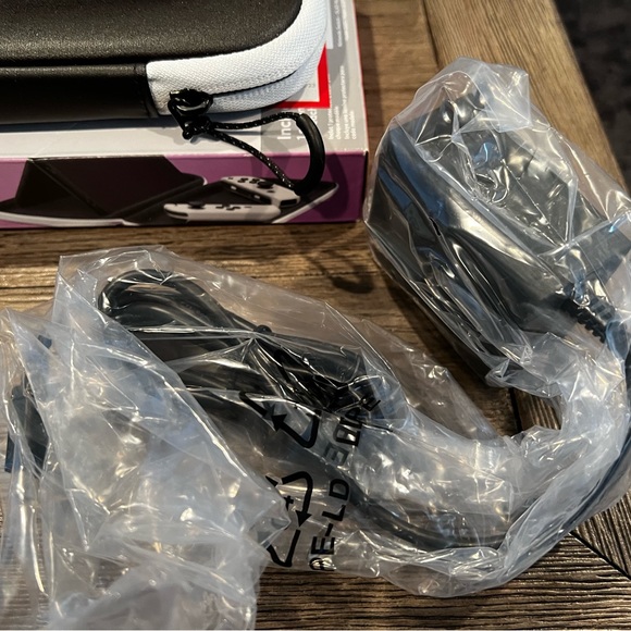 Nintendo Switch Oled accessories. Does not include console. Make me an offer - Picture 6 of 15